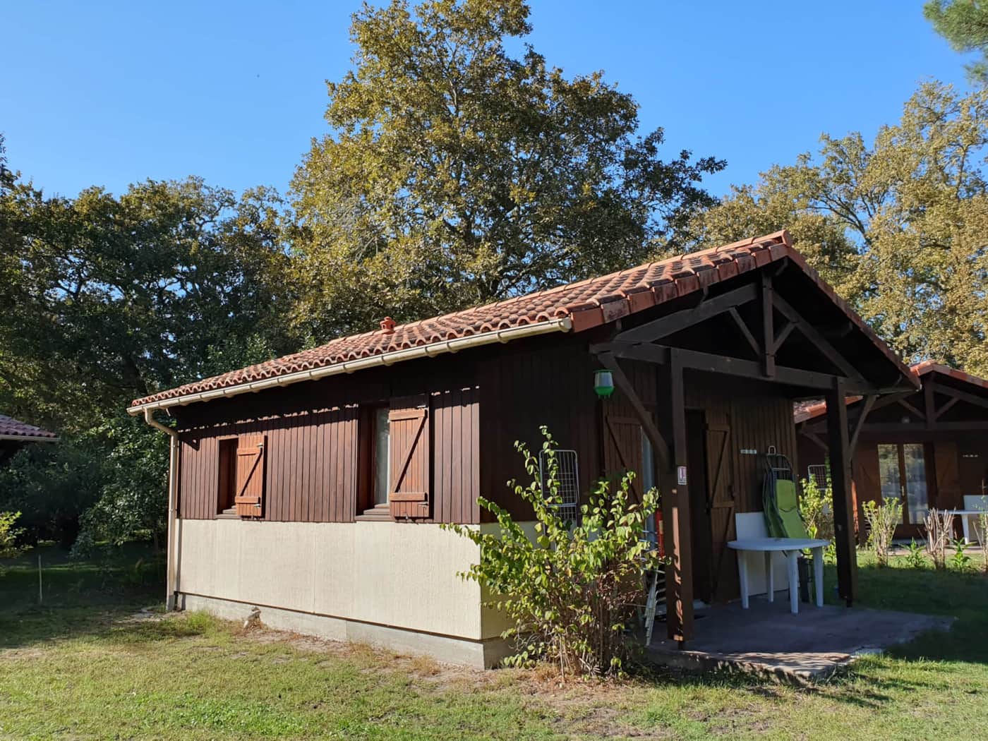 Chalet des Chalets du Gélat, sous les chênes
